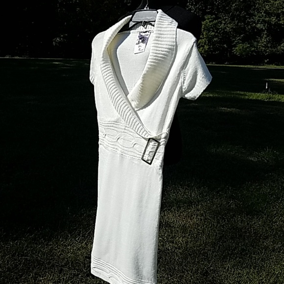 Sweater Dressby Red Paint - Picture 5 of 8